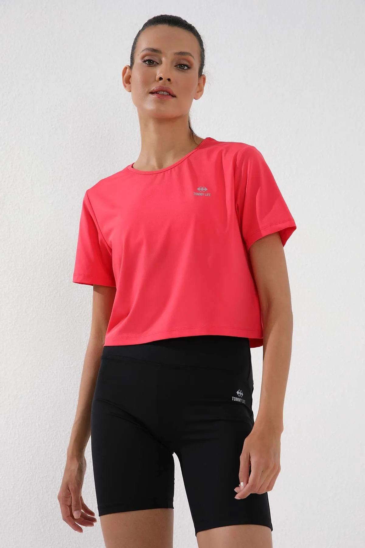 basic kisa kol standart kalip o yaka kadin crop top t-shirt - 97143