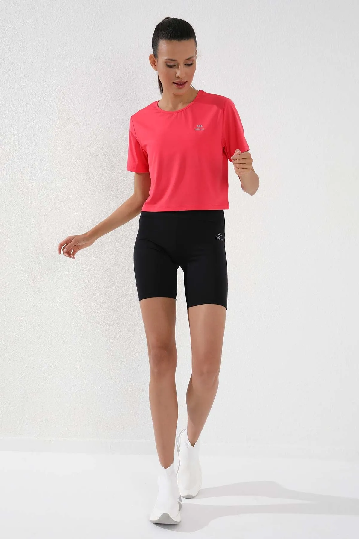 basic kisa kol standart kalip o yaka kadin crop top t-shirt - 97143