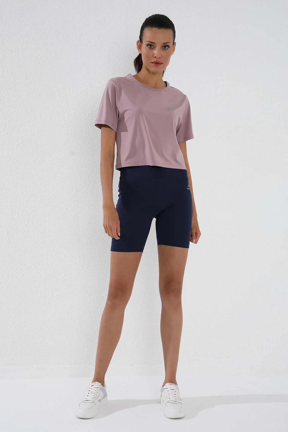basic kisa kol standart kalip o yaka kadin crop top t-shirt - 97143