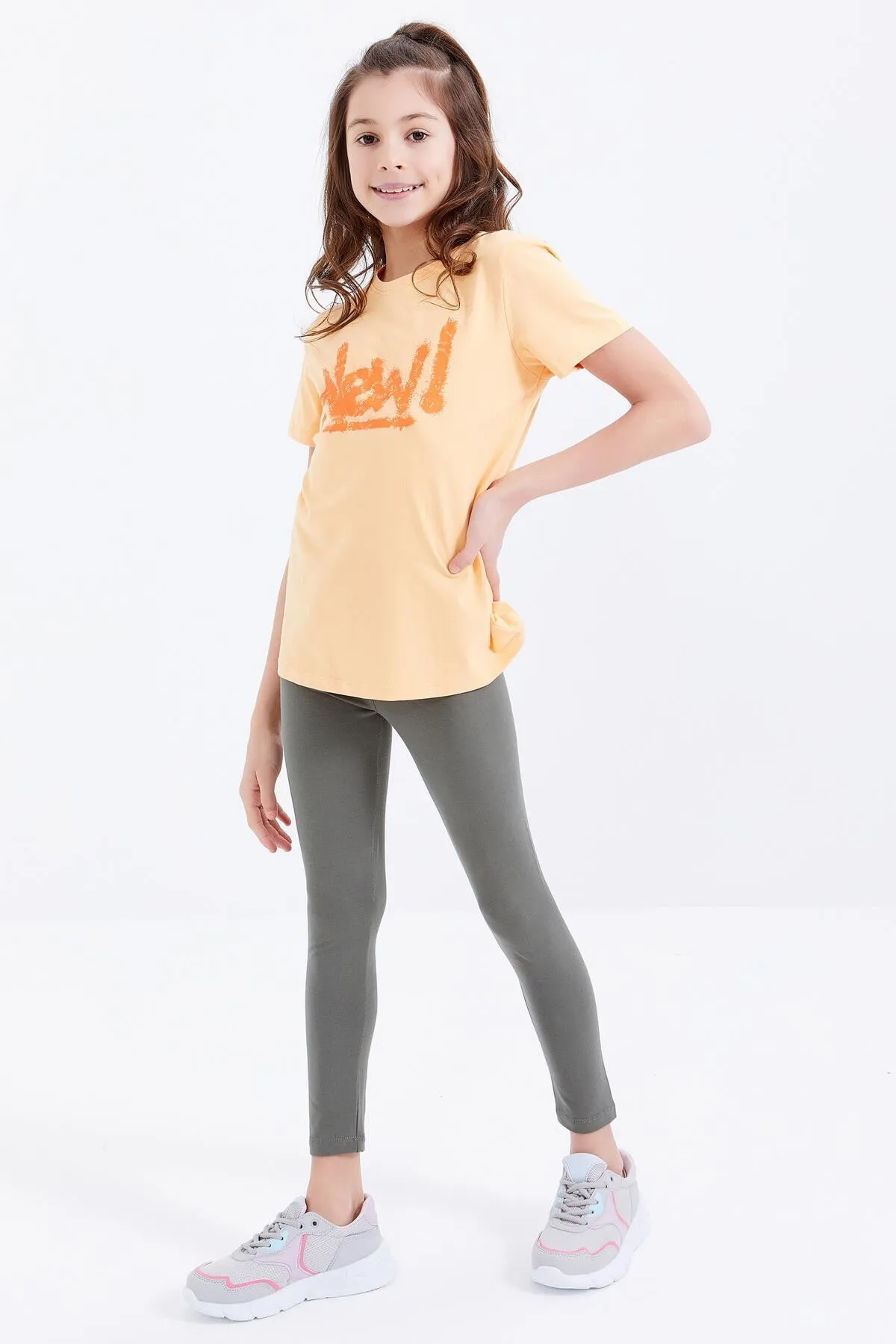 basic yazi baskili o yaka rahat form kiz çocuk t-shirt - 75041