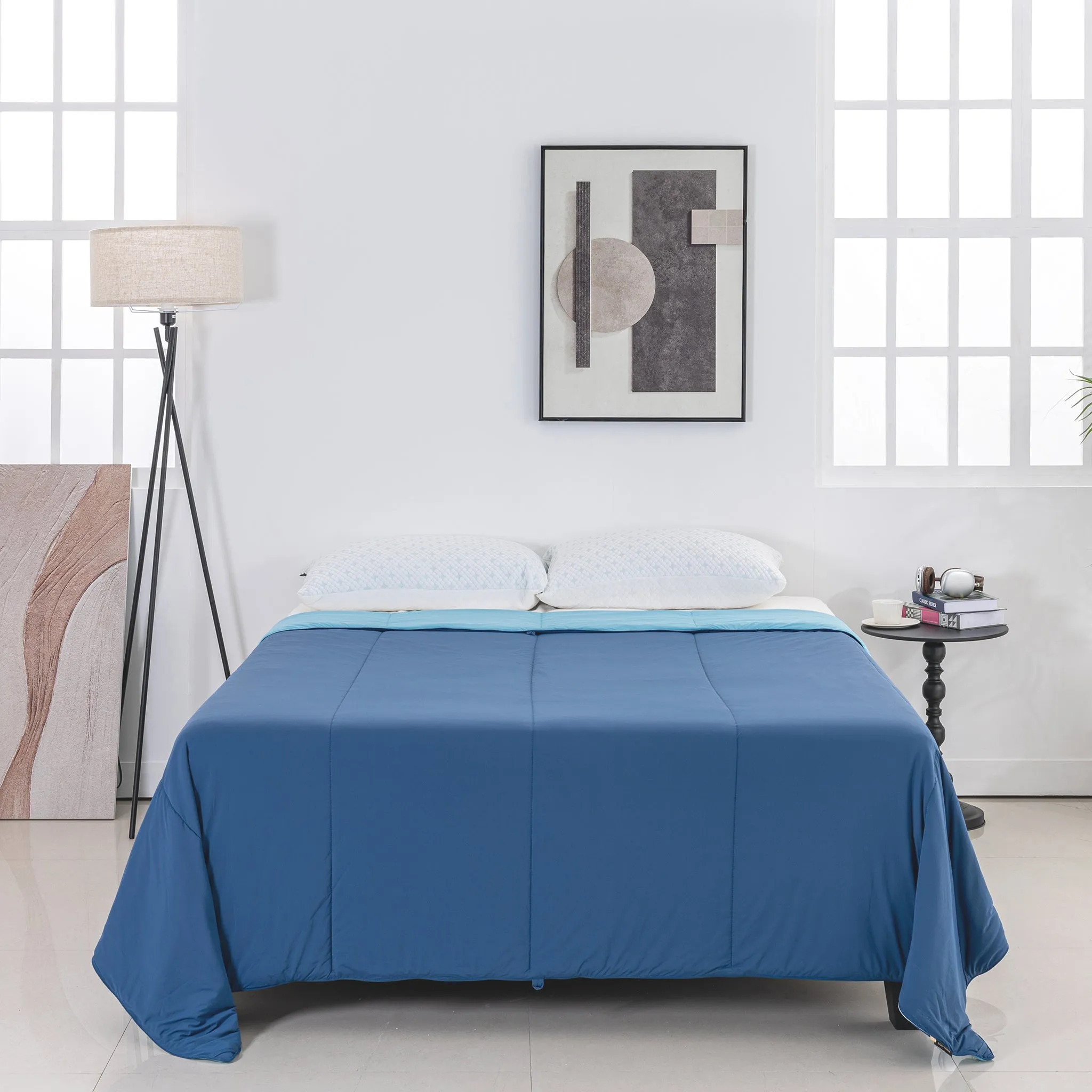Dual-Sided Cooling Comforter