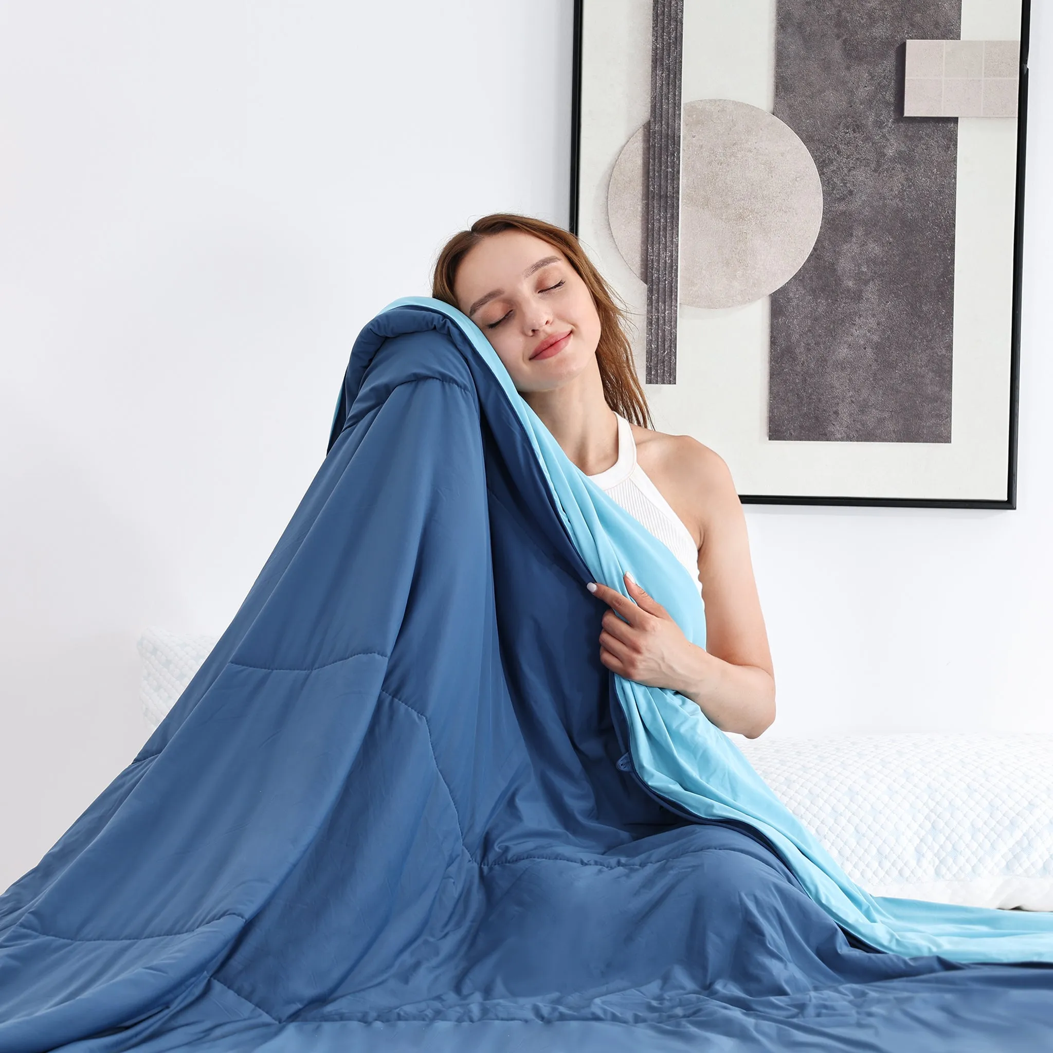 Dual-Sided Cooling Comforter