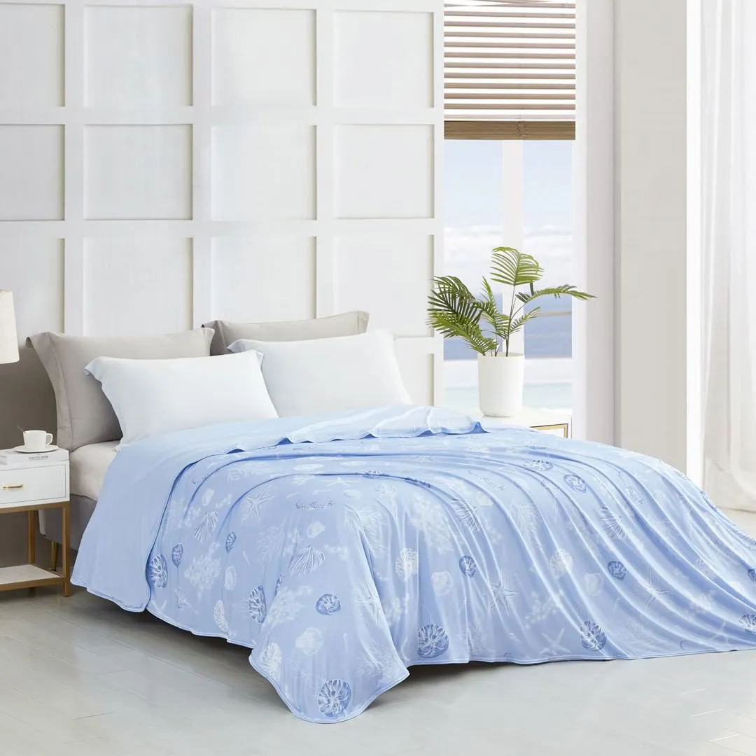 Elegear Refreshing Ocean-Inspired Blue Tone Silk Feel Cooling Blanket