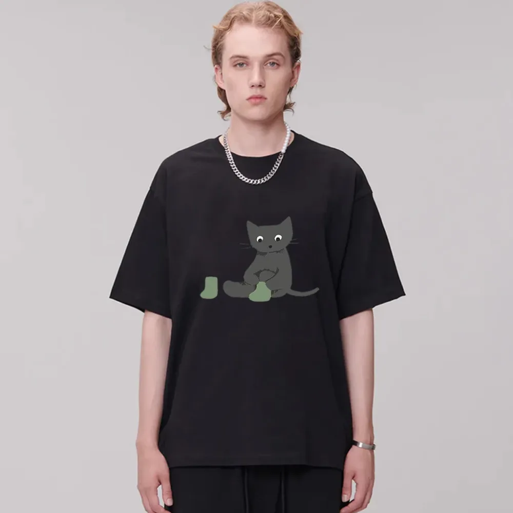 “Kitten cartoon design summer” T-shirt