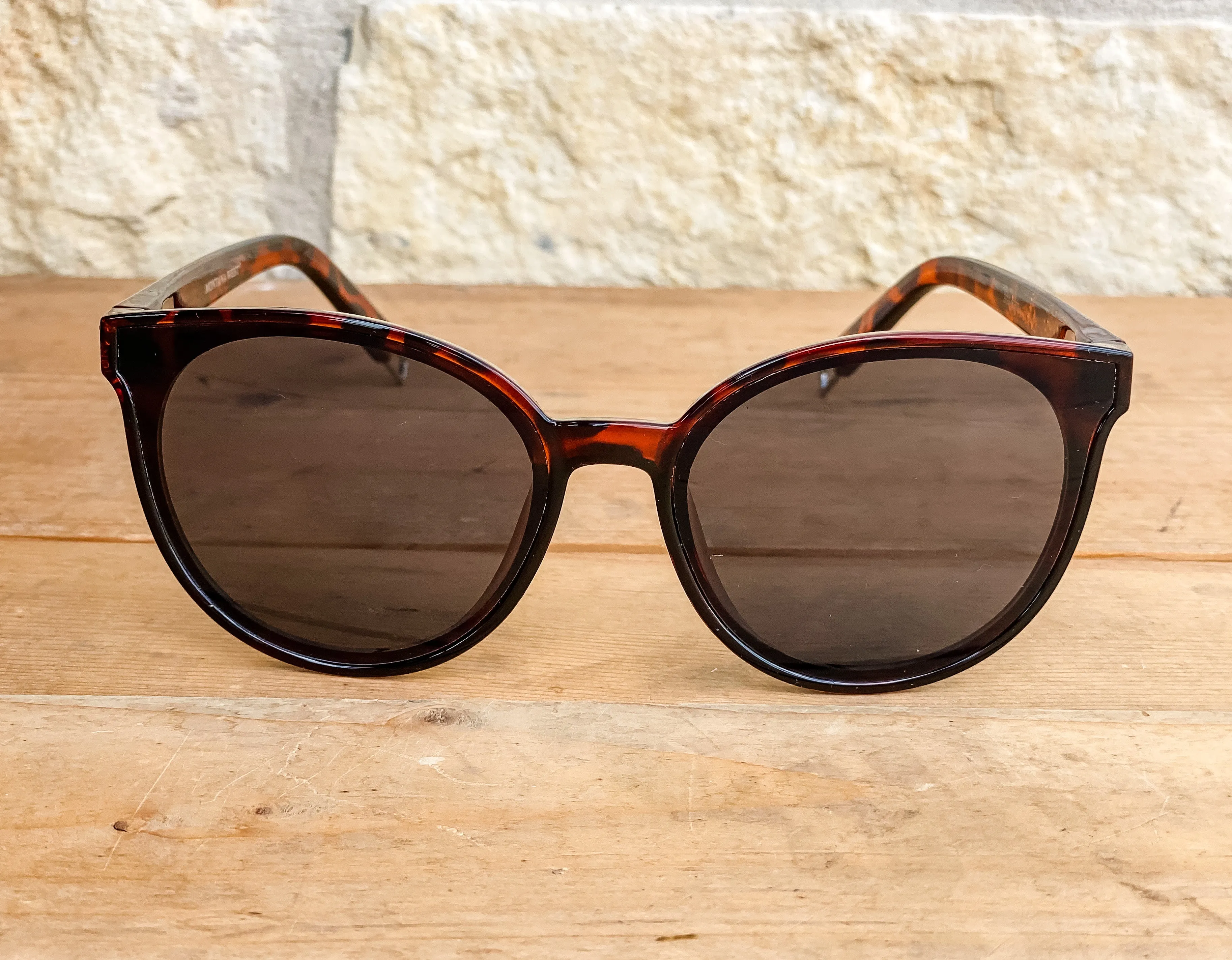 Montana West Rhinestone Cat Eye Sunglasses - Tortoise Frame